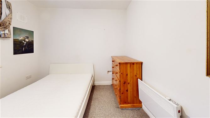 38 The Square Larch Hill, Dublin 17, Dublin