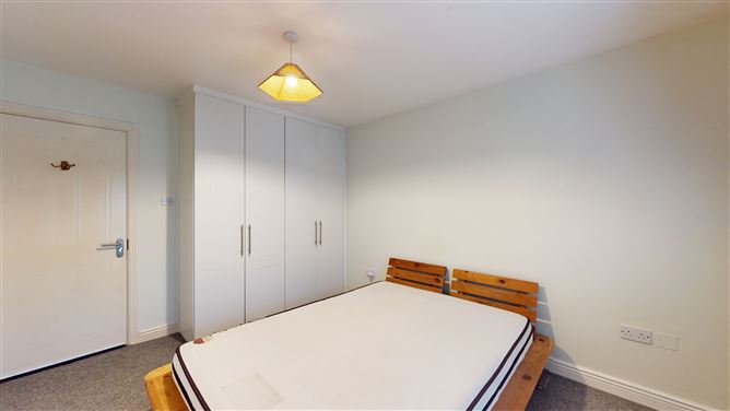 38 The Square Larch Hill, Dublin 17, Dublin