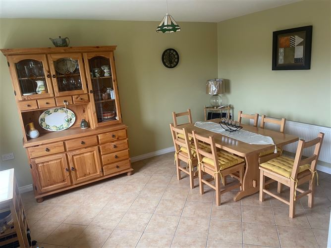 35 Frenchpark, Oranmore, Galway