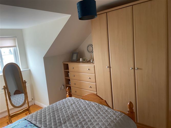 35 Frenchpark, Oranmore, Galway