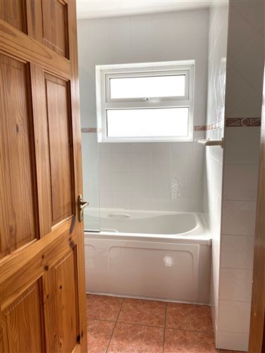 8 Frenchpark, Oranmore, Galway