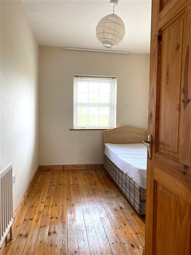 8 Frenchpark, Oranmore, Galway