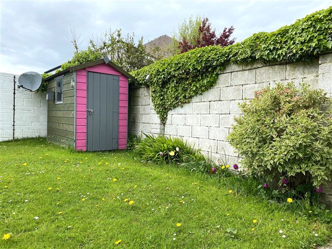 8 Frenchpark, Oranmore, Galway