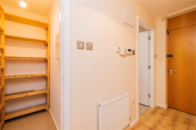 Apt 27 Botanic Hall, Addison Park, Glasnevin, Dublin 11