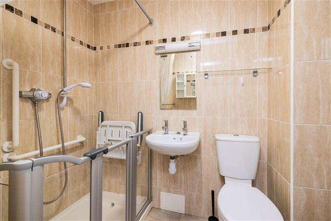Apt 27 Botanic Hall, Addison Park, Glasnevin, Dublin 11
