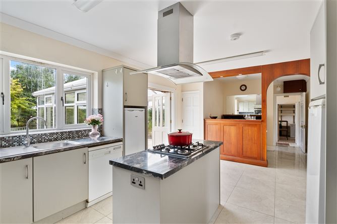 Brightwell, Moneyteige, Craughwell, Galway