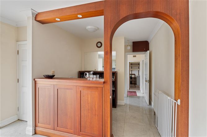 Brightwell, Moneyteige, Craughwell, Galway
