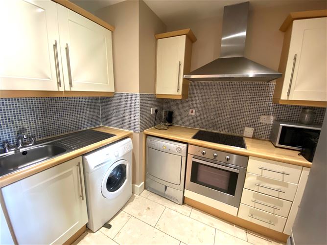 163 The Oval, Tullyvale,, Cherrywood, Dublin 18
