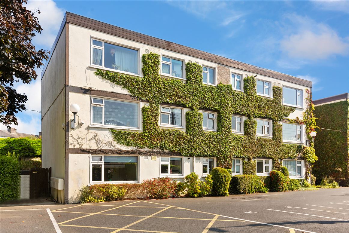 2 Greenville Court, Stradbrook Road, Blackrock, County Dublin
