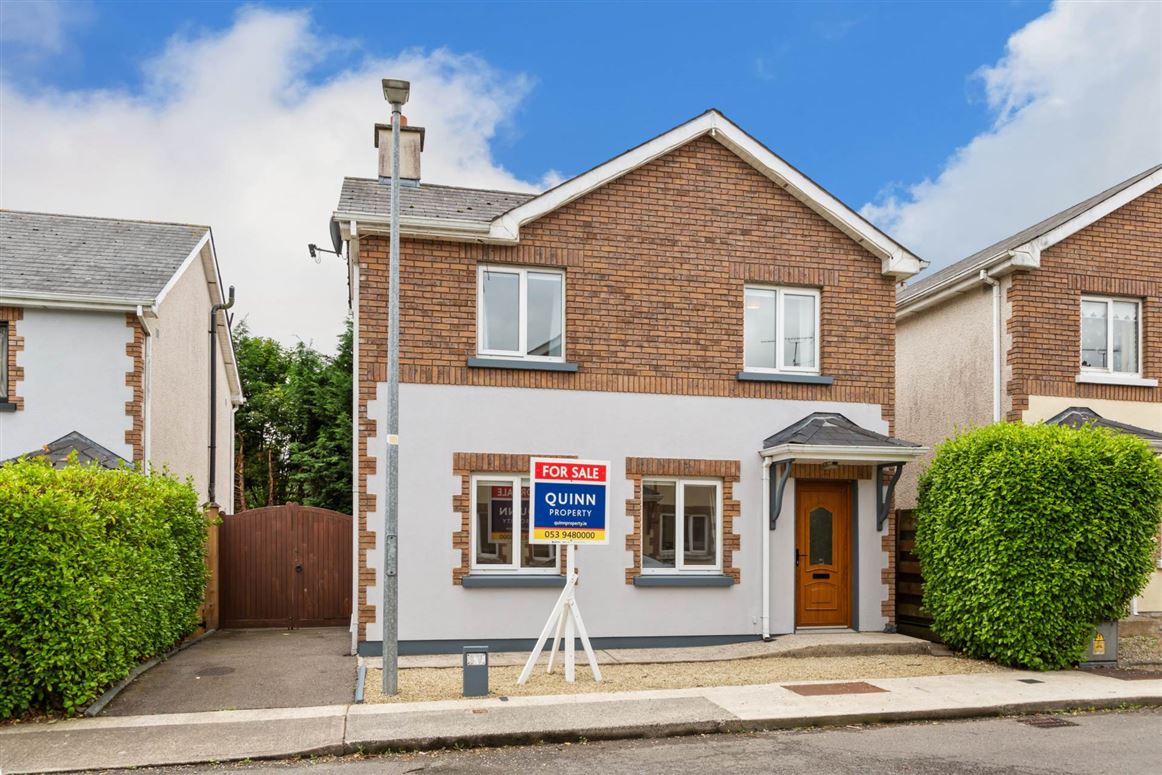 No. 16 Oakwood, Gorey, County Wexford