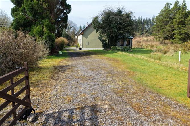 Photo 22 of 33 — Ballyformoyle, Keadue, Boyle, Roscommon