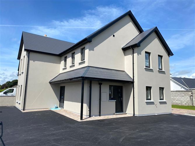 4 Castlelough Avenue, Loreto Road, Killarney, Co. Kerry