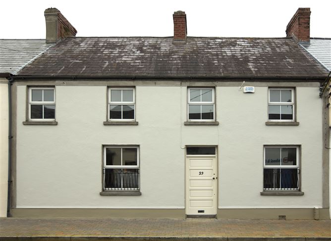 Main image for 23 O'Neill St, Carrickmacross, Monaghan