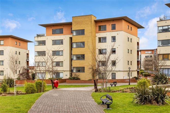 Main image for 41 The Oval, Tullyvale, Cabinteely, Dublin 18