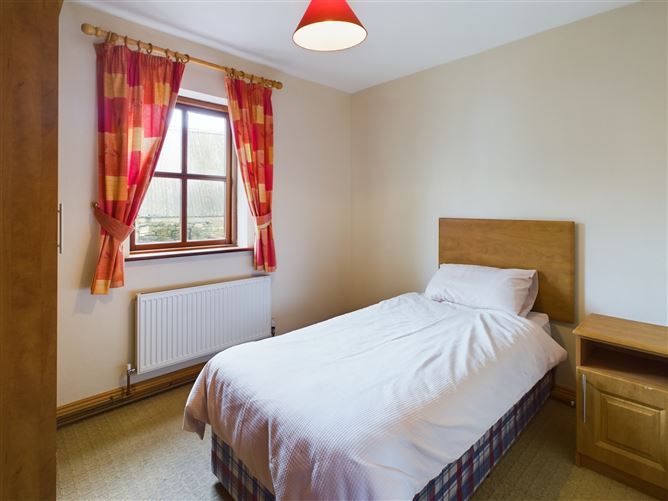 3 Killard Road, Doonbeg, Co. Clare.