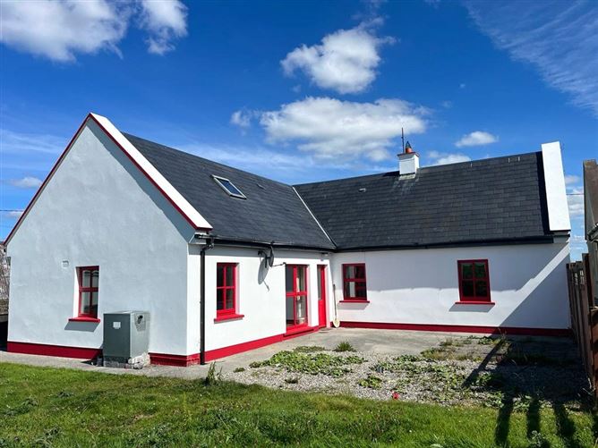 3 Killard Road, Doonbeg, Co. Clare.