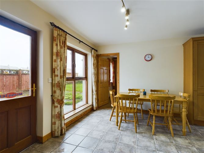 3 Killard Road, Doonbeg, Co. Clare.
