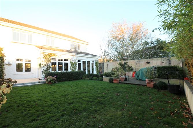 5 Rinawade Grove, Leixlip, Kildare