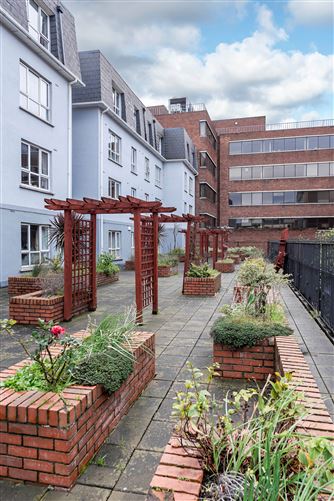 Apartment 8, Amiens Square, Amiens Street, Dublin 1