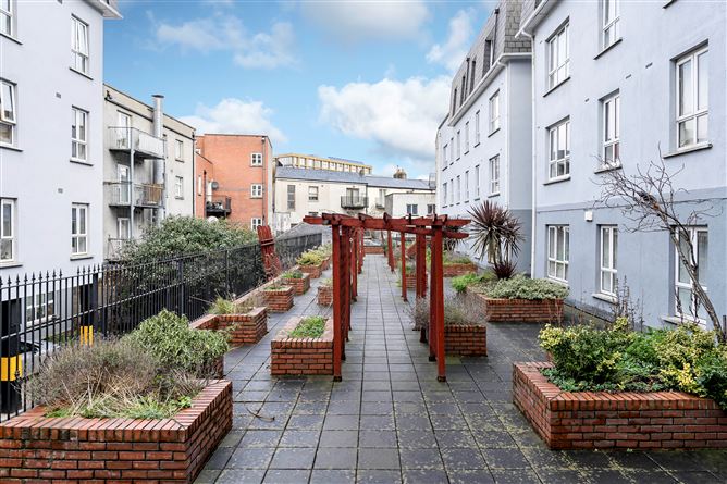 Apartment 8, Amiens Square, Amiens Street, Dublin 1