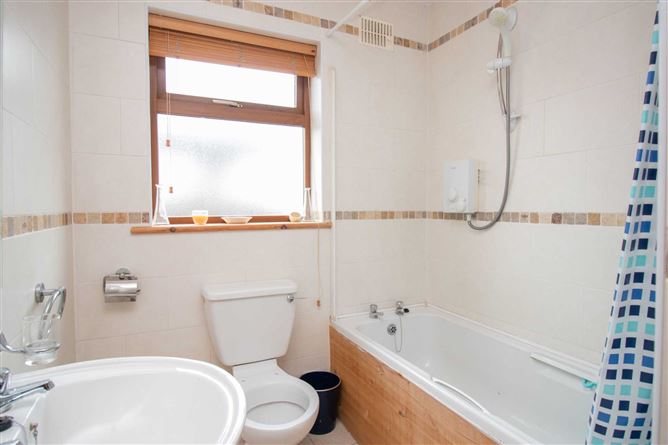 18 Broadmeadows, Ballyjamesduff, County Cavan