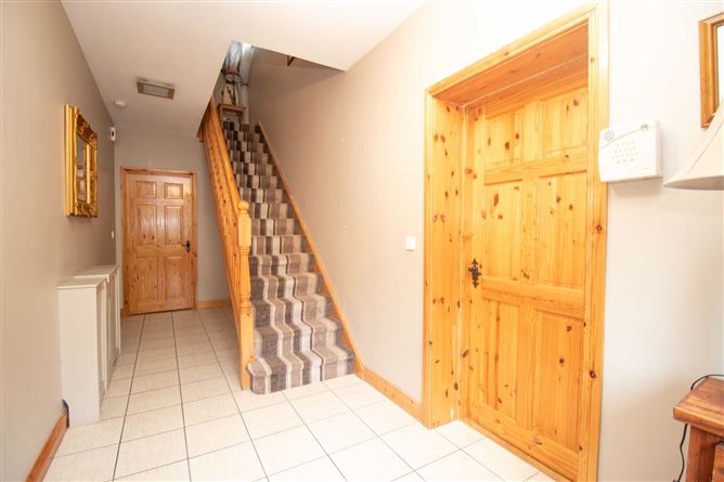 18 Broadmeadows, Ballyjamesduff, County Cavan