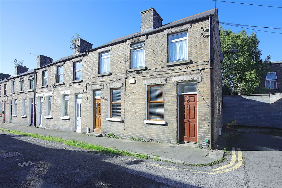 14 Broadstone Avenue, Phibsborough, Dublin 7 Hamill Estate Agents