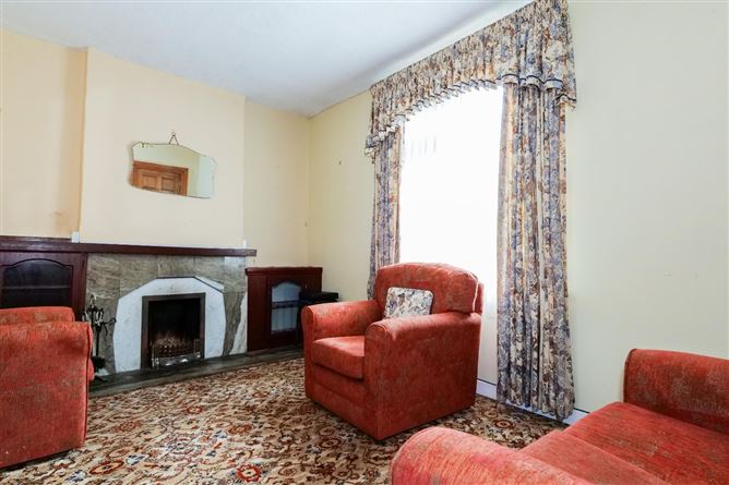 Lourdes Villa, 25 Rahoon Road, Shantalla, Galway