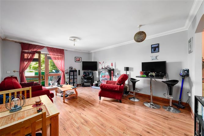 13 Slade Castle View, Saggart, Co. Dublin