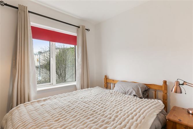 2 Jamestown Square, Inchicore, Dublin 8