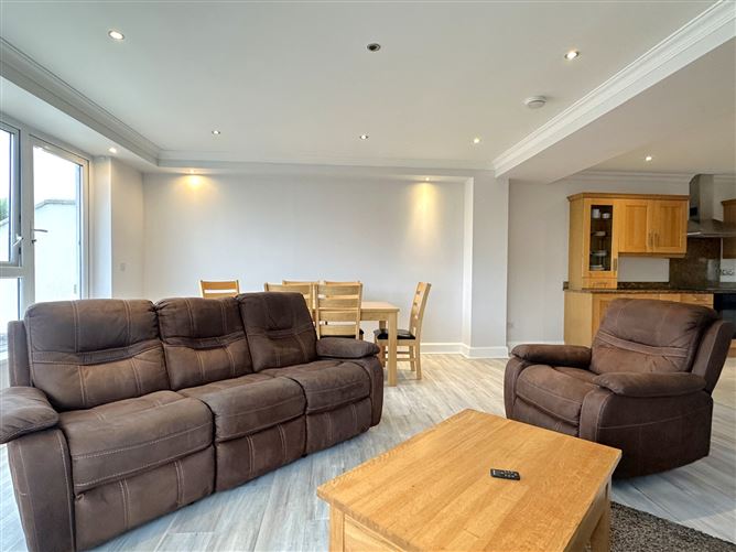 77 Caiseal Cam, Roscam, Galway