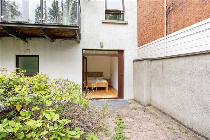 Photo 17 of 22 — 10 Riverwood, Richmond Road, Dublin 3, Co. Dublin
