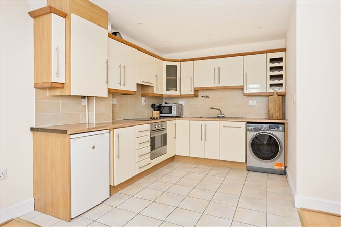 Photo 6 of 22 — 10 Riverwood, Richmond Road, Dublin 3, Co. Dublin