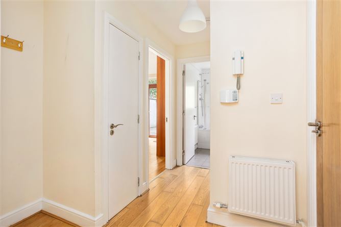 Photo 15 of 22 — 10 Riverwood, Richmond Road, Dublin 3, Co. Dublin