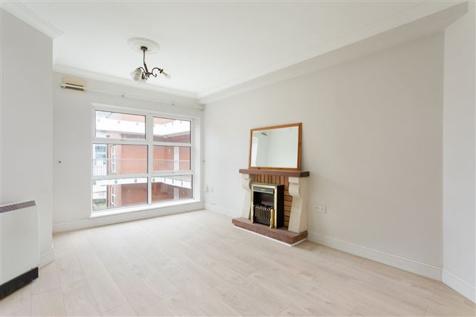 36 Georges Quay Apartments, 2/4 Georges Quay, South City Centre, Dublin 2