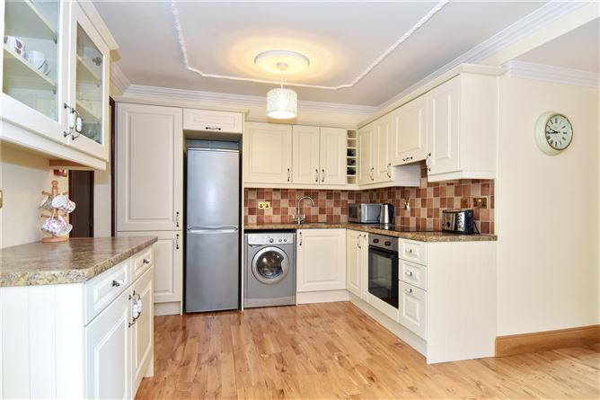 2 Bay View Court, Lough Atalia Road, Galway City Centre