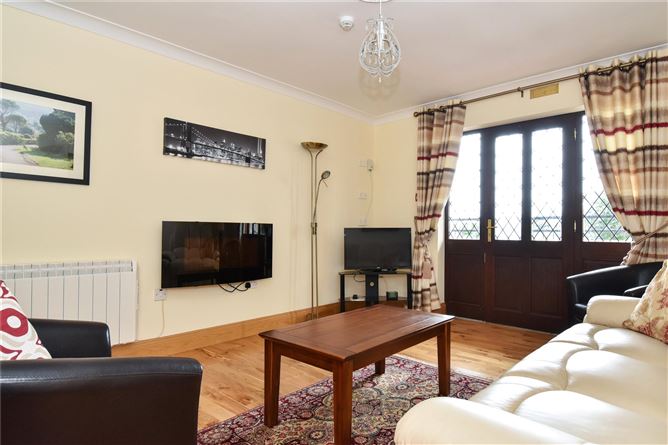 2 Bay View Court, Lough Atalia Road, Galway City Centre
