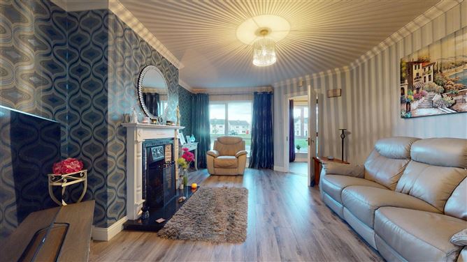 14 Woodville, Newport Road, Castlebar, Co. Mayo