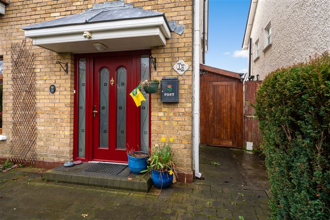 18 St. Mochta's Lawn, Clonsilla, Dublin 15