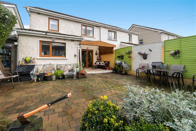 18 St. Mochta's Lawn, Clonsilla, Dublin 15