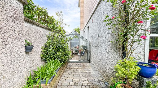 15 College Square, College Road, Kilkenny