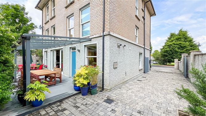 15 College Square, College Road, Kilkenny