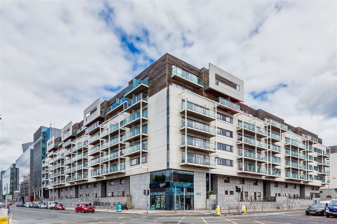 17 Block 14 Gallery Quay, Grand Canal Dock, Dublin 2