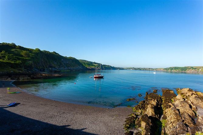 Coast Road, Castletownshend, Skibbereen, Co. Cork