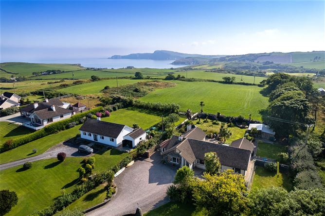 Coast Road, Castletownshend, Skibbereen, Co. Cork