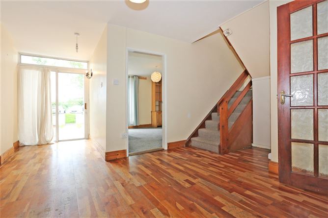 2 Collins Park, Shannon, Co. Clare