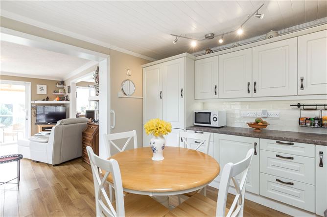 Strand Road, Whitehouse, Rosslare Strand, Co. Wexford