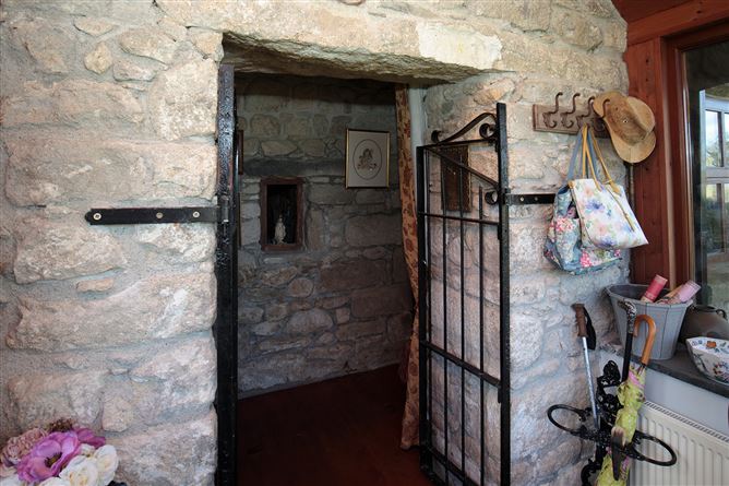 Hawthorn Cottage, Drumphea, Garryhill, Carlow