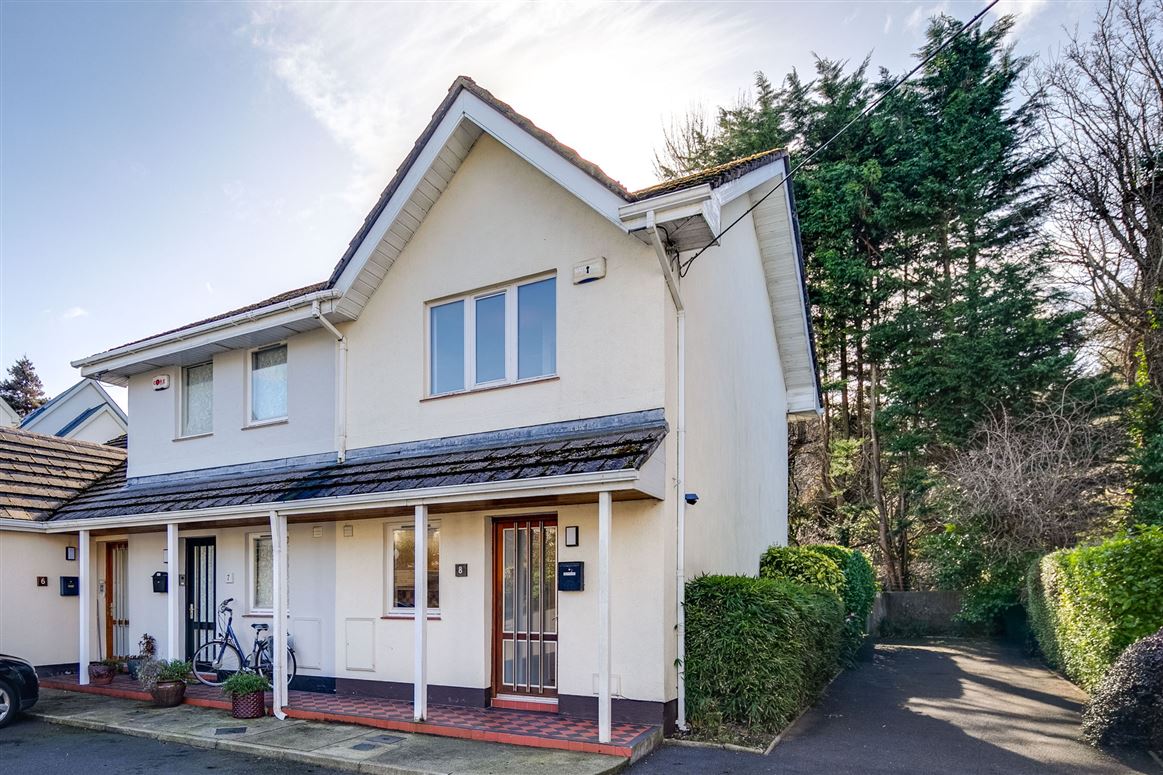 8 Heathfield, Monkstown, County Dublin