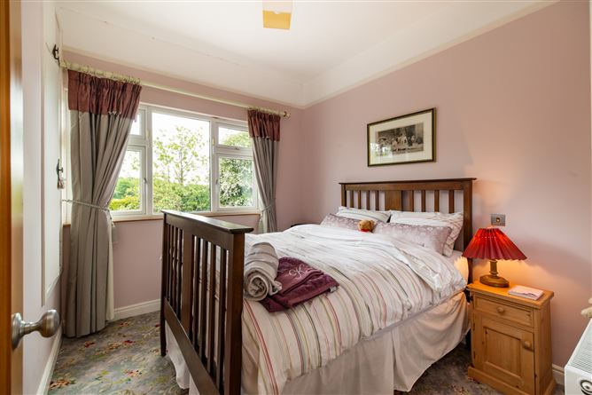 Ivy House, Loughkeen, Carrig, Birr, Co. Tipperary